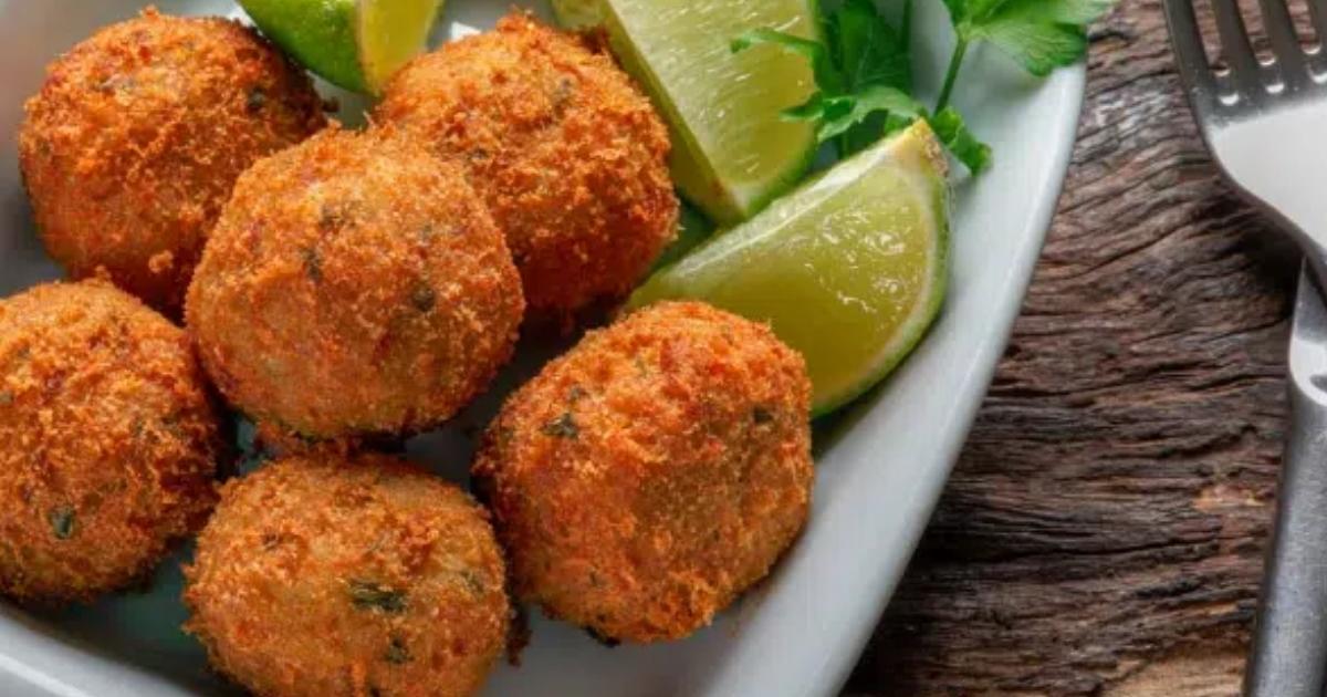 Bolinho de bacalhau, o melhor jeito de preparar essa delícia