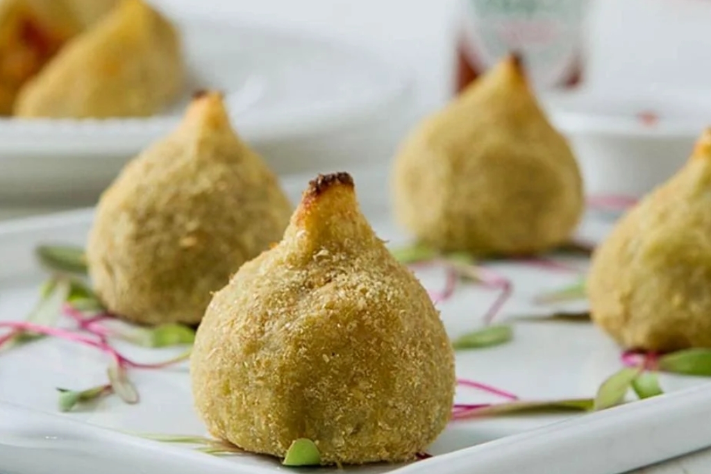 Coxinha de palmito low carb e vegetariana, além de nutritiva é muito gostosa