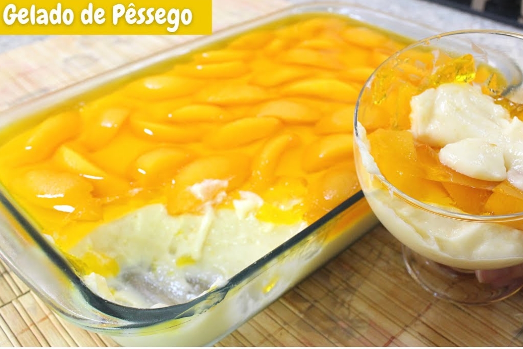 Gelado de pêssego, uma sobremesa simples feita com pêssego em calda e fica pronta em minutos